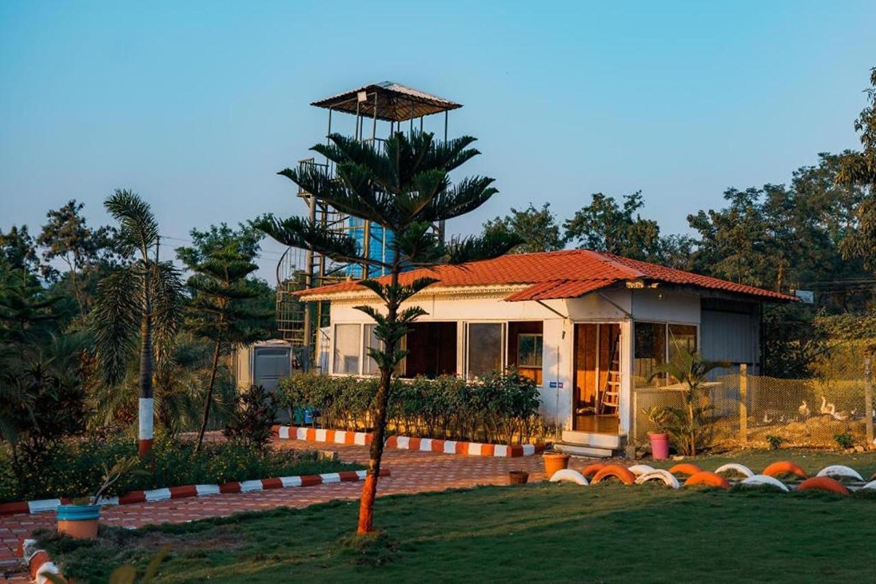 Sunshine Resort Pune Esterno foto